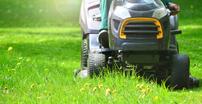 Front of riding lawn mower